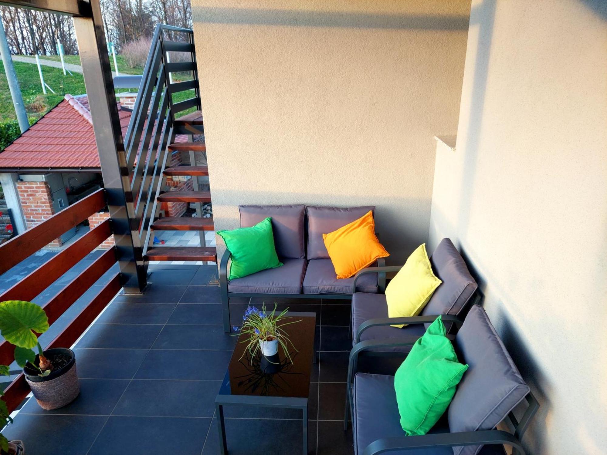 Apartman Masha Karlovac Luaran gambar